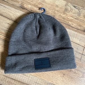 Tommy Hilfiger Gray Knit Cuff Beanie Skull Cap Adult One Size